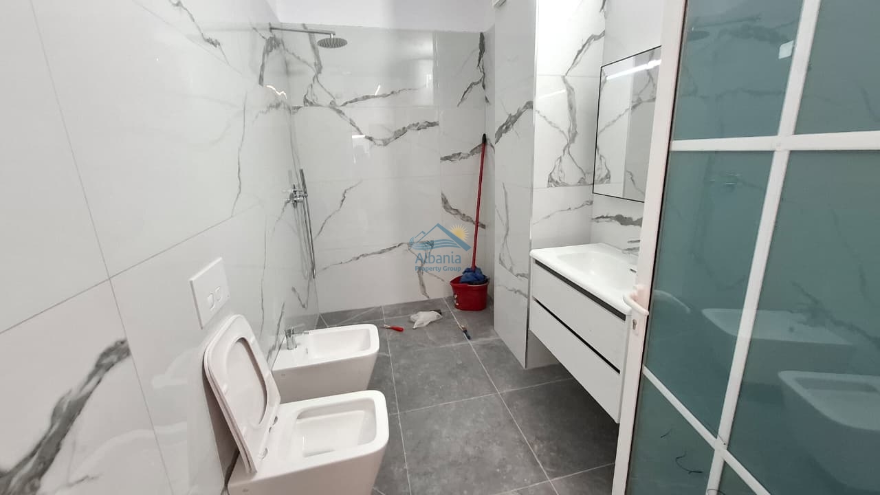 Mieszkanie na sprzedaż w pobliżu centrum miasta Vlora, Albania